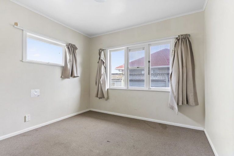 Photo of property in 25 Sheehan Avenue, Papakura, 2110