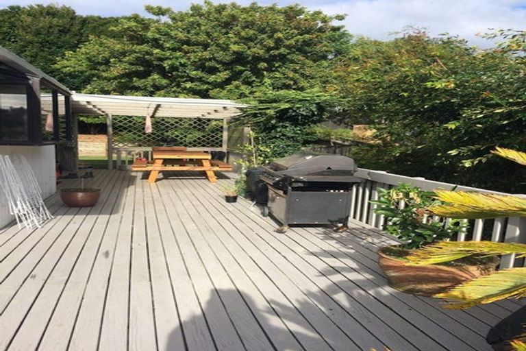 Photo of property in 107 Moore Street, Hillcrest, Auckland, 0627