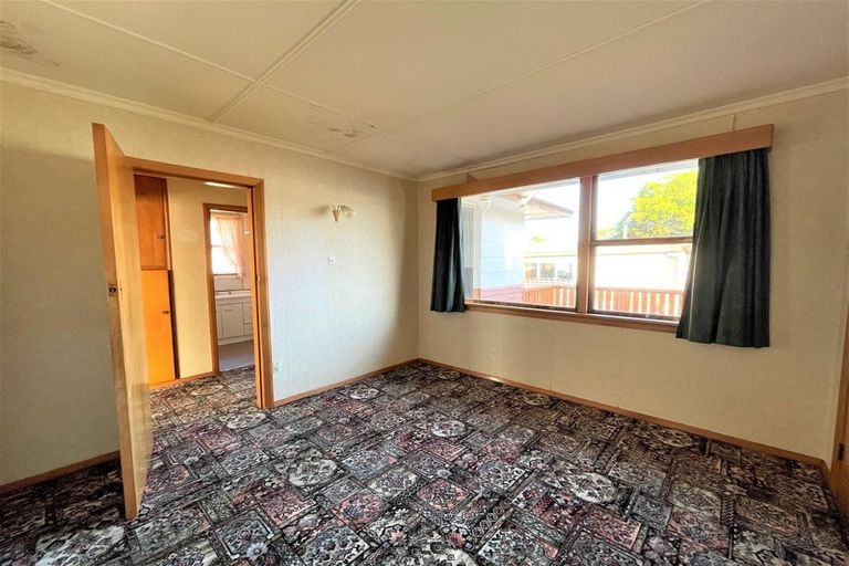 Photo of property in 9 George Street, Balclutha, 9230