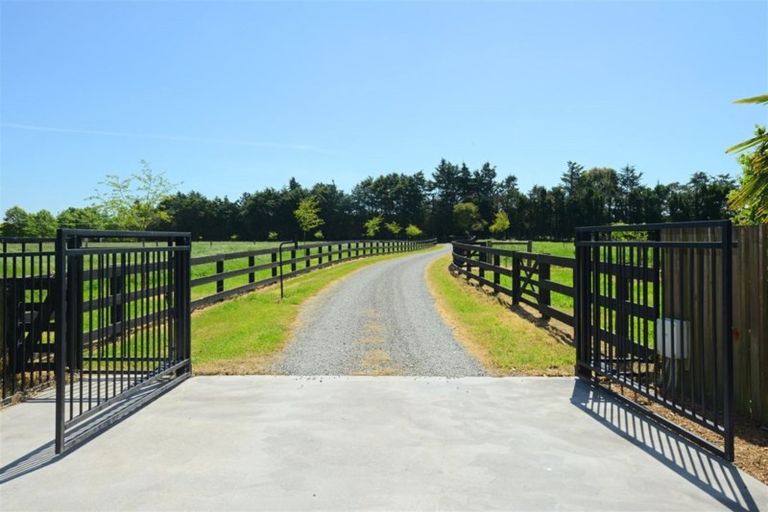 Photo of property in 484 Weedons Ross Road, West Melton, Christchurch, 7675