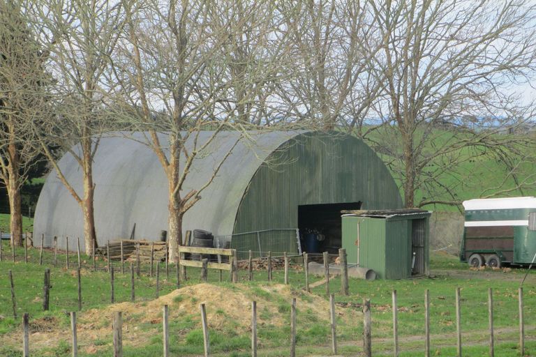 Photo of property in 269 Waikoha Road, Karamu, Hamilton, 3285