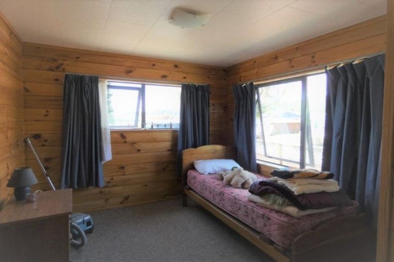 Photo of property in 32 Bonar Street, Ross, 7812