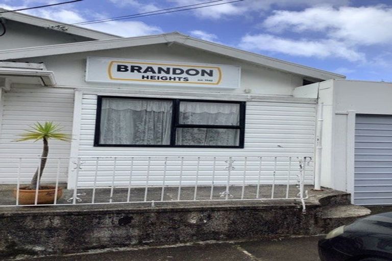 Photo of property in 21 Brandon Road, Glen Eden, Auckland, 0602