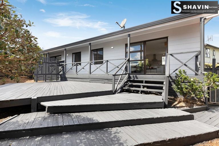 Photo of property in 169 Finlayson Avenue, Clendon Park, Auckland, 2103