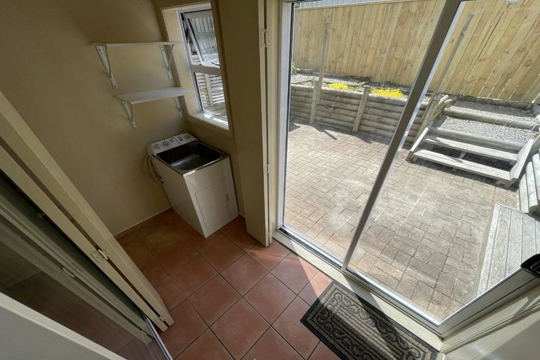 Photo of property in 12 Greer Crescent, Tawa, Wellington, 5028