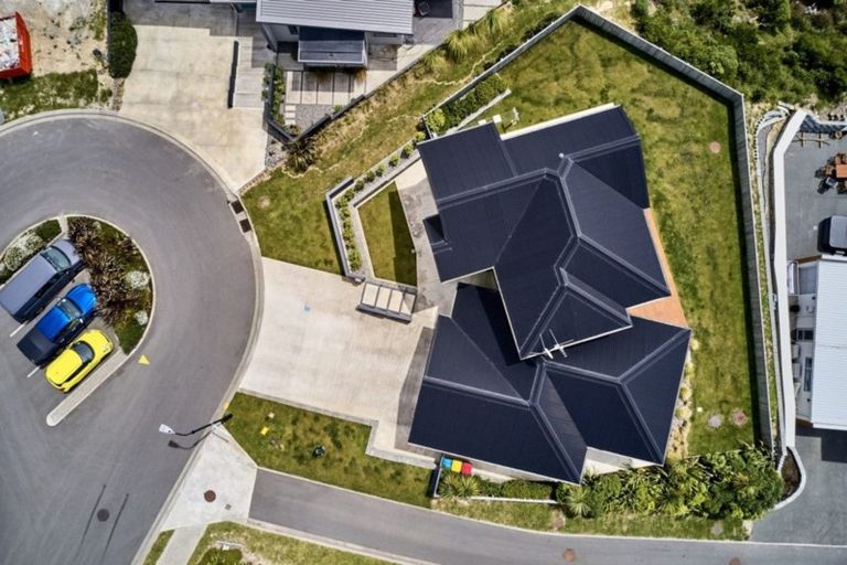 Photo of property in 14 Sue Dow Lane, Aotea, Porirua, 5024