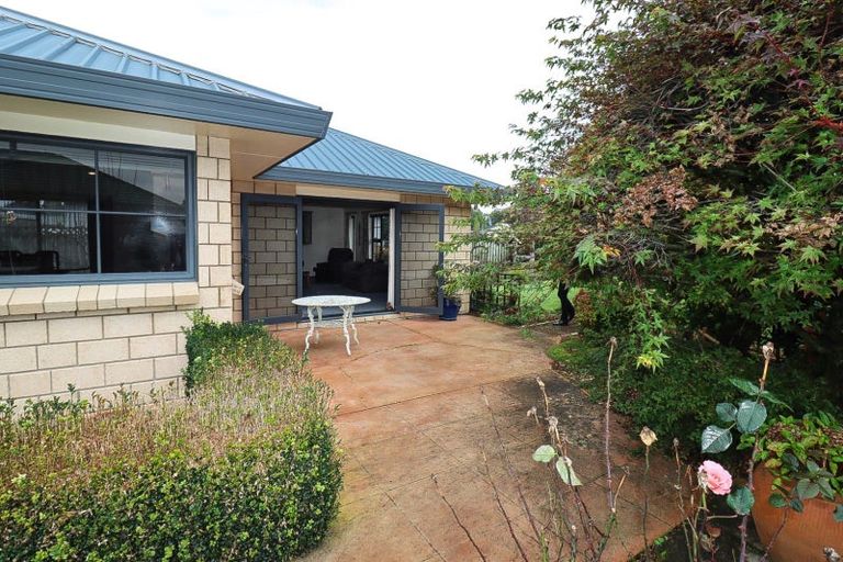 Photo of property in 64 Gregg Street, Dannevirke, 4930