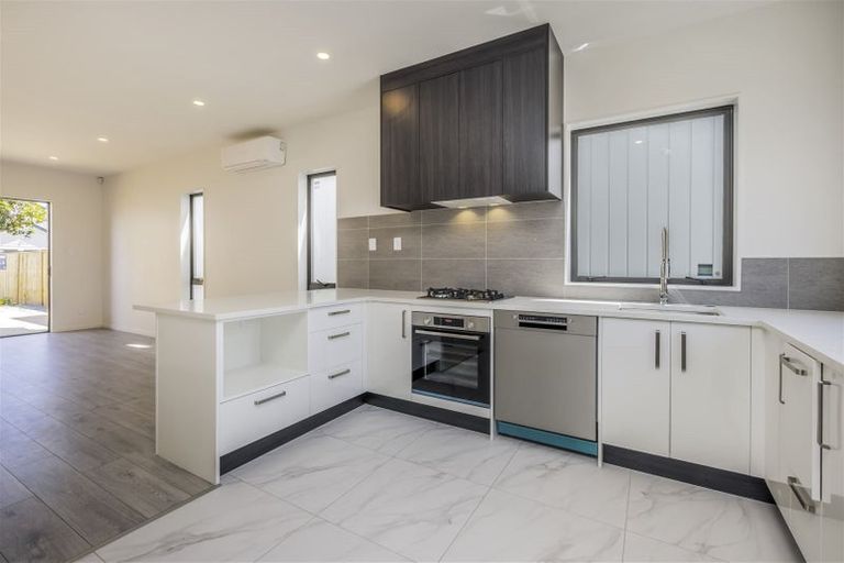 Photo of property in 49 Kairakau Street, Papakura, 2110