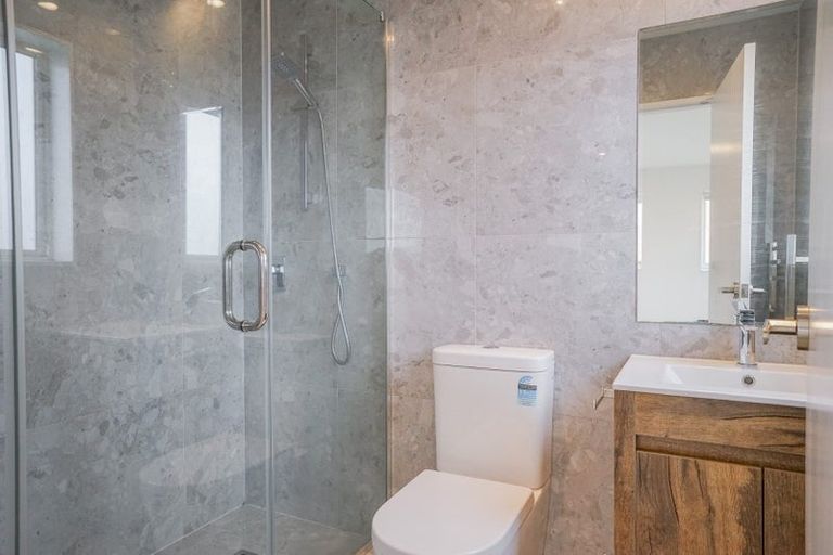 Photo of property in 10a Poruru Close, Papakura, 2110