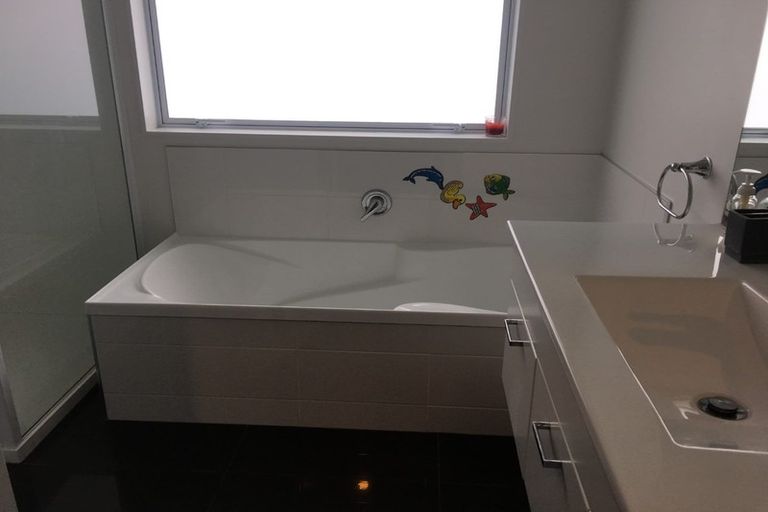 Photo of property in 72 Pebble Beach Boulevard, Te Kamo, Whangarei, 0112