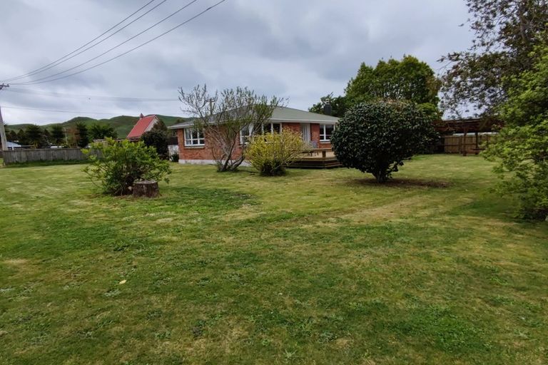 Photo of property in 11b Te Wirihana Road, Mourea, Rotorua, 3074