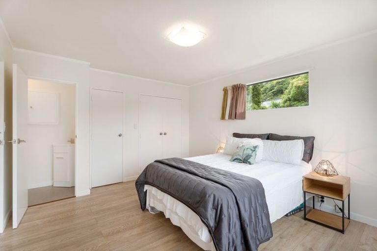 Photo of property in 11 Renoir Avenue, Belmont, Lower Hutt, 5010