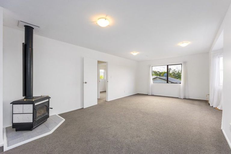 Photo of property in 2/63 Rodney Street, Wellsford, 0900