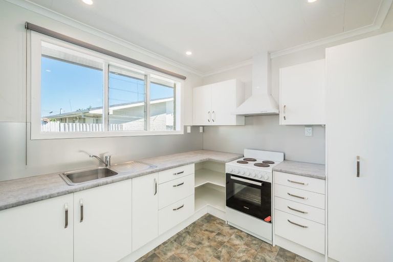 Photo of property in 12a Callender Terrace, Paraparaumu Beach, Paraparaumu, 5032