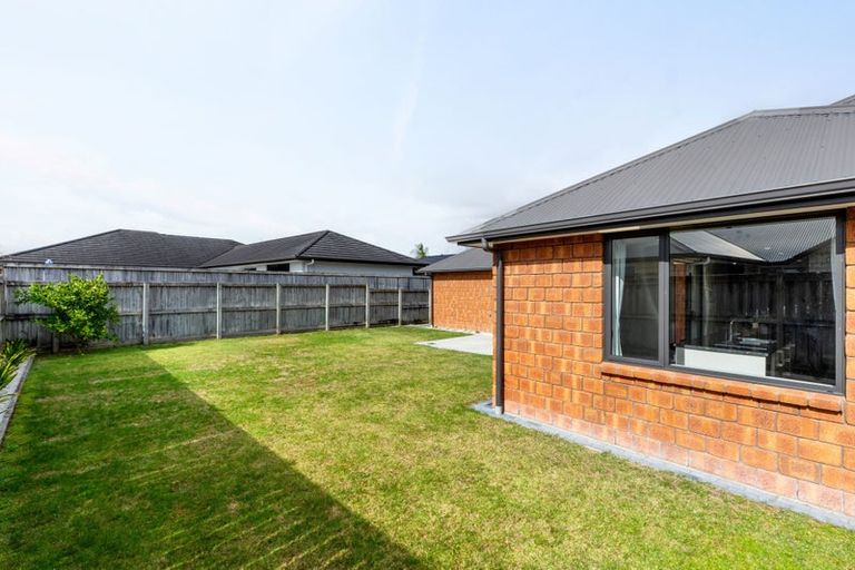 Photo of property in 6 Sutherland Court, Flagstaff, Hamilton, 3210