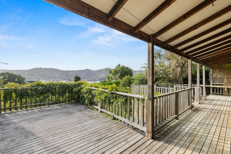 Photo of property in 2 Ranui Crescent, Diamond Harbour, Lyttelton, 8971