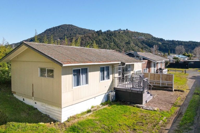 Photo of property in 15b Kaka Street, Western Heights, Rotorua, 3015