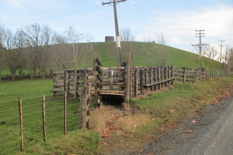 Photo of property in 269 Waikoha Road, Karamu, Hamilton, 3285