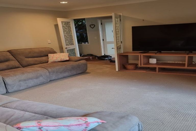 Photo of property in 92b Scott Road, Stanmore Bay, Whangaparaoa, 0932