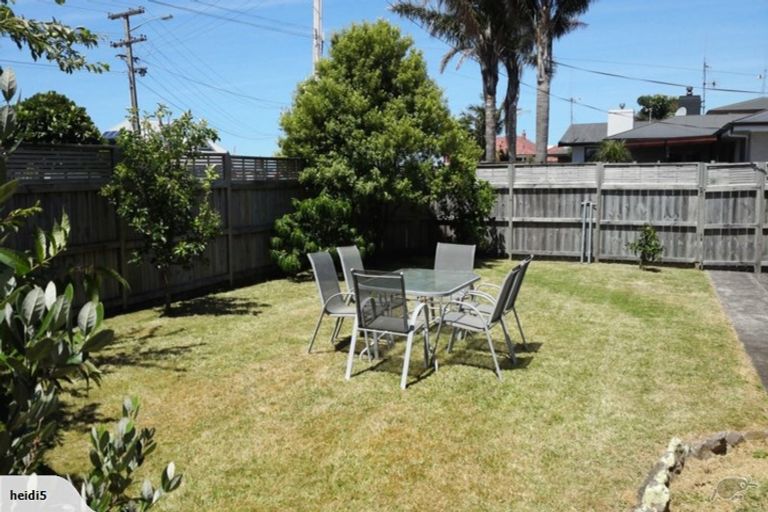Photo of property in 148a Ngatai Road, Otumoetai, Tauranga, 3110