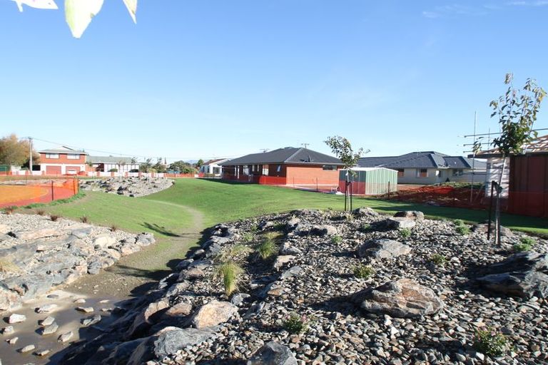 Photo of property in 28 Didham Drive, Mosgiel, 9024