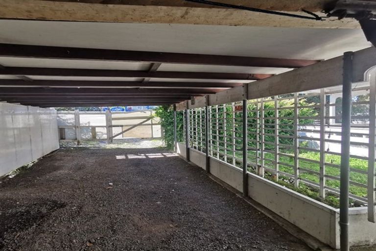 Photo of property in 221 Great South Road, Manurewa, Auckland, 2102