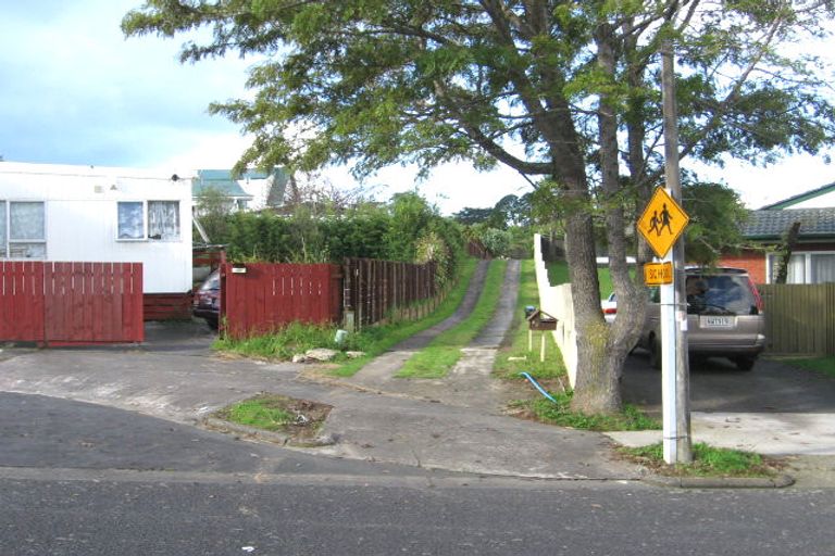 Photo of property in 31 Wycherley Drive, Bucklands Beach, Auckland, 2014