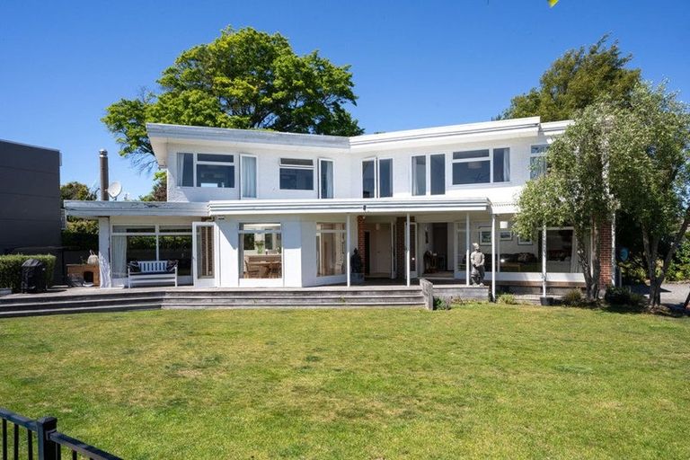 Photo of property in 22 Royds Street, Fendalton, Christchurch, 8014