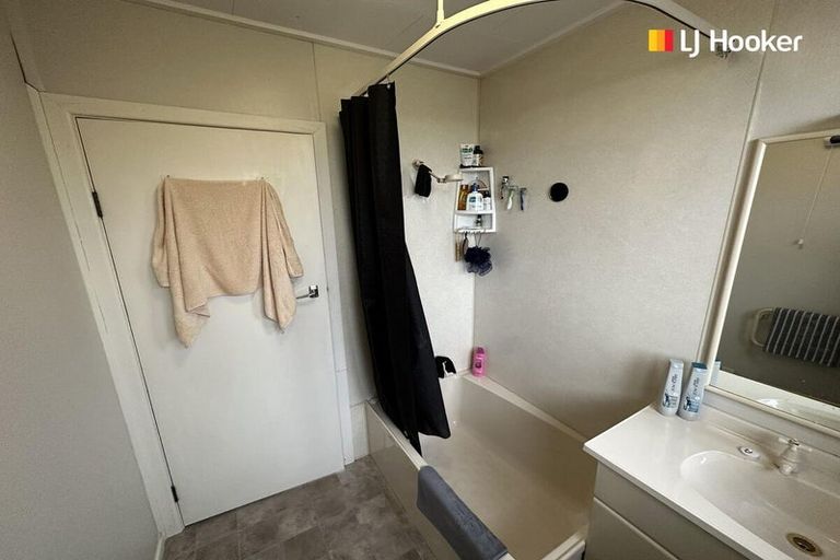 Photo of property in 41 Mckerrow Street, Shiel Hill, Dunedin, 9013