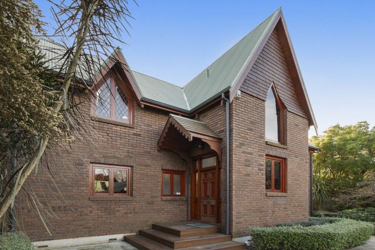 Photo of property in 275 Kennedys Bush Road, Kennedys Bush, Christchurch, 8025