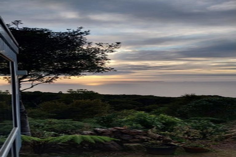 Photo of property in 525a Tuateawa Road, Tuateawa, Coromandel, 3583