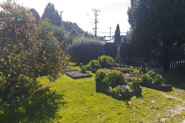Photo of property in 78 Ruapehu Street, Paraparaumu, 5032
