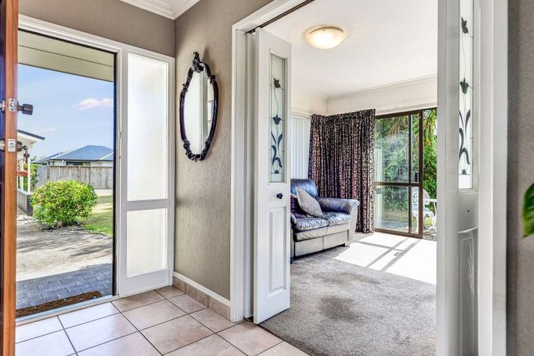 Photo of property in 38 Braid Road, St Andrews, Hamilton, 3200