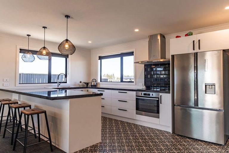 Photo of property in 19 Grandvue Drive, Twizel, 7901