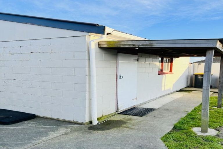 Photo of property in 30 Ealing Street, Redwood, Christchurch, 8051