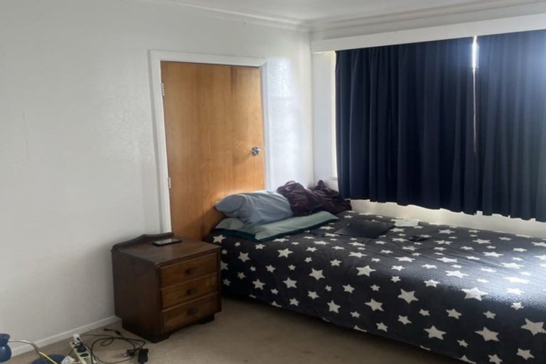 Photo of property in 12 Warrimoo Street, Paraparaumu, 5032