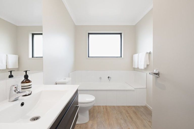 Photo of property in 36 Mortlake Heights, Pyes Pa, Tauranga, 3112