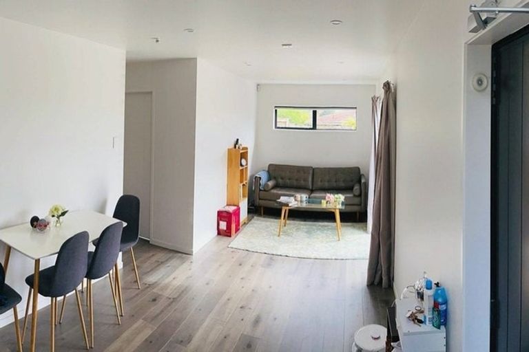 Photo of property in 62 Cardiff Road, Pakuranga, Auckland, 2010