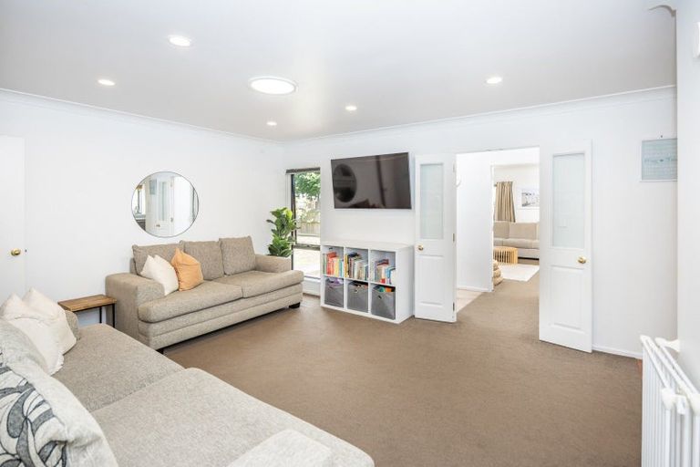 Photo of property in 27 Halcione Close, Flagstaff, Hamilton, 3210