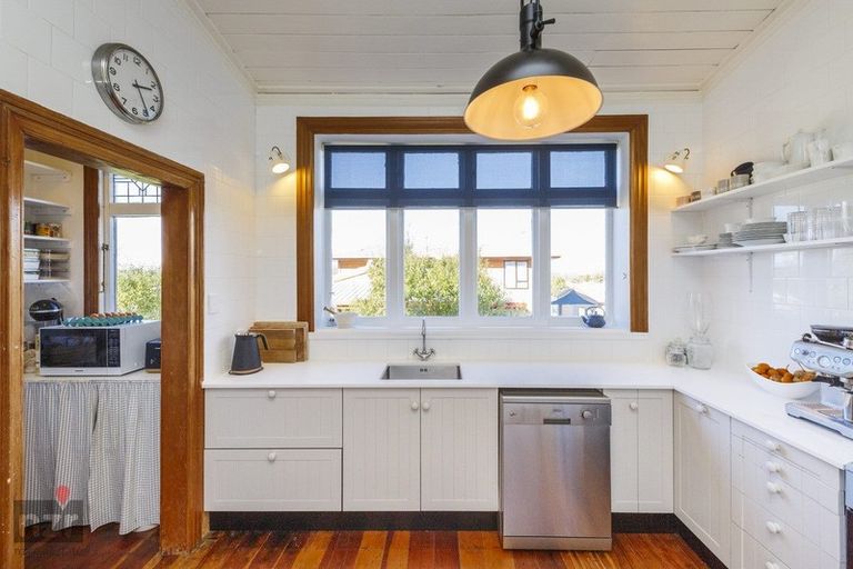 Photo of property in 165 West Street, Feilding, 4702