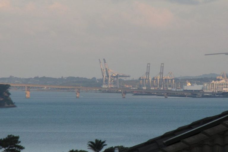 Photo of property in 145e Hobsonville Road, West Harbour, Auckland, 0618