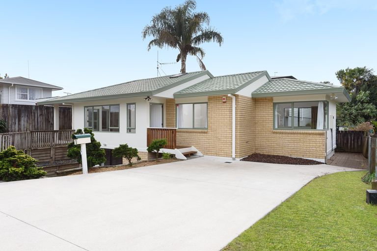 Photo of property in 1 Harrier Street, Parkvale, Tauranga, 3112