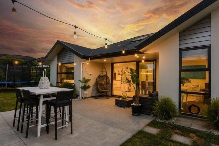 Photo of property in 19 Les Wakefield Road, Mapua, 7005