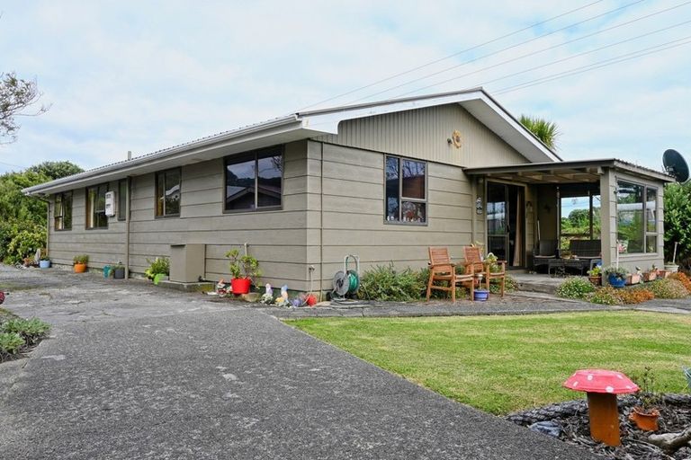 Photo of property in 11 Corbett Street, Hector, 7822