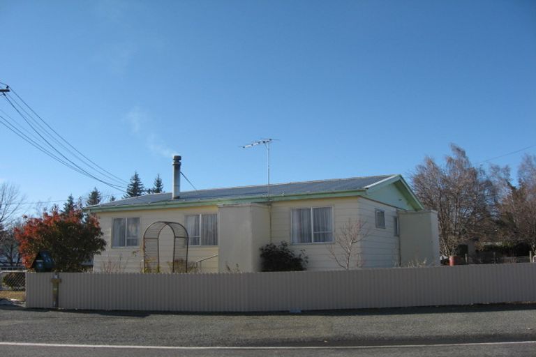 Photo of property in 9 Maryburn Road, Twizel, 7901