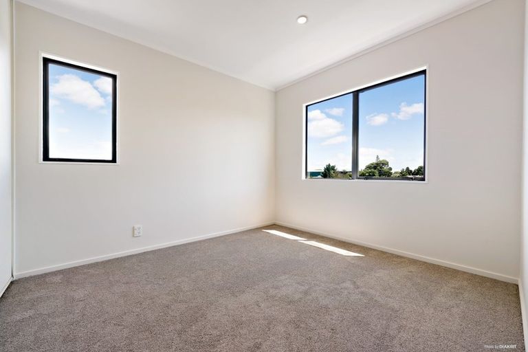 Photo of property in 36/8 Margan Avenue, New Lynn, Auckland, 0600