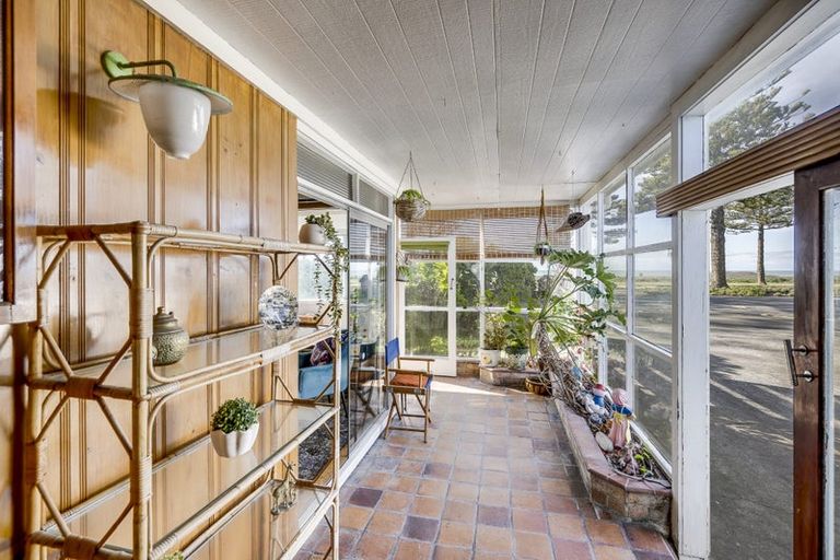 Photo of property in 619 Marine Parade, Napier South, Napier, 4110