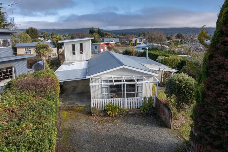 Photo of property in 38 Mackinnon Loop, Te Anau, 9600