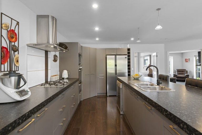 Photo of property in 10 Duggan Close, Rolleston, 7614