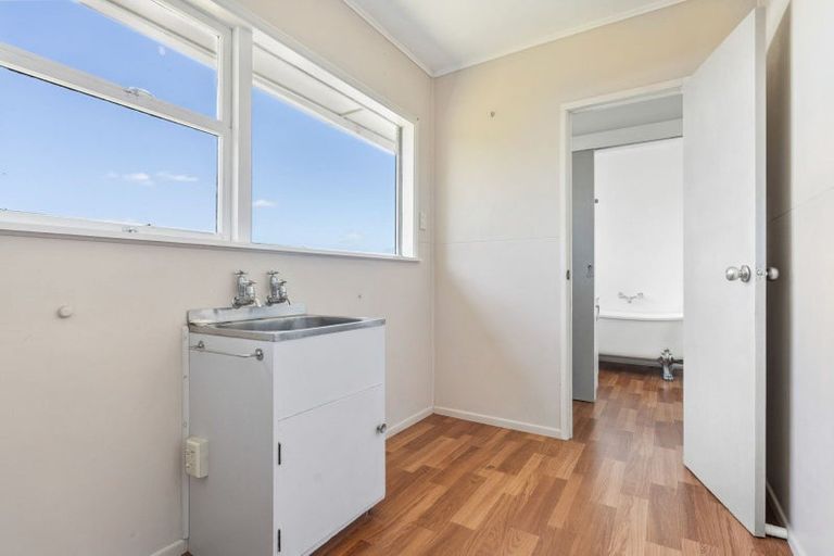 Photo of property in 43 Carr Street, Te Kamo, Whangarei, 0112